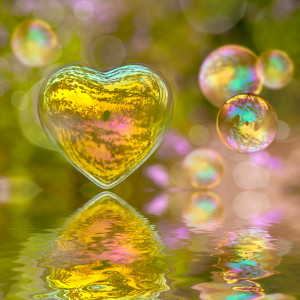 Bulles de savon coeur, reflets